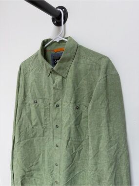 Men's Orvis Green Button Down